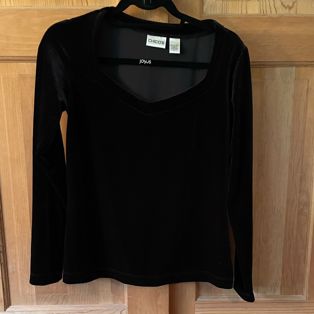 CHICO’s velvet shirt